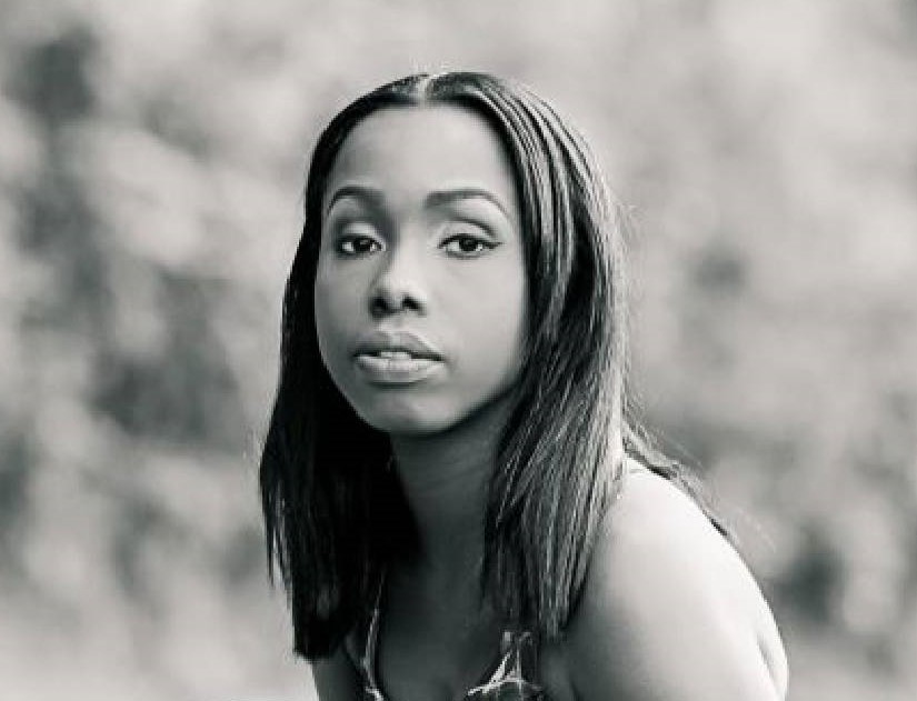 pauline mark black and white